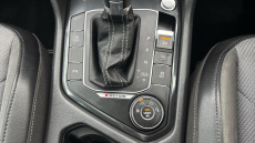 Volkswagen Tiguan 2.0 TDi 190 4Motion R-Line 5dr DSG Diesel Estate